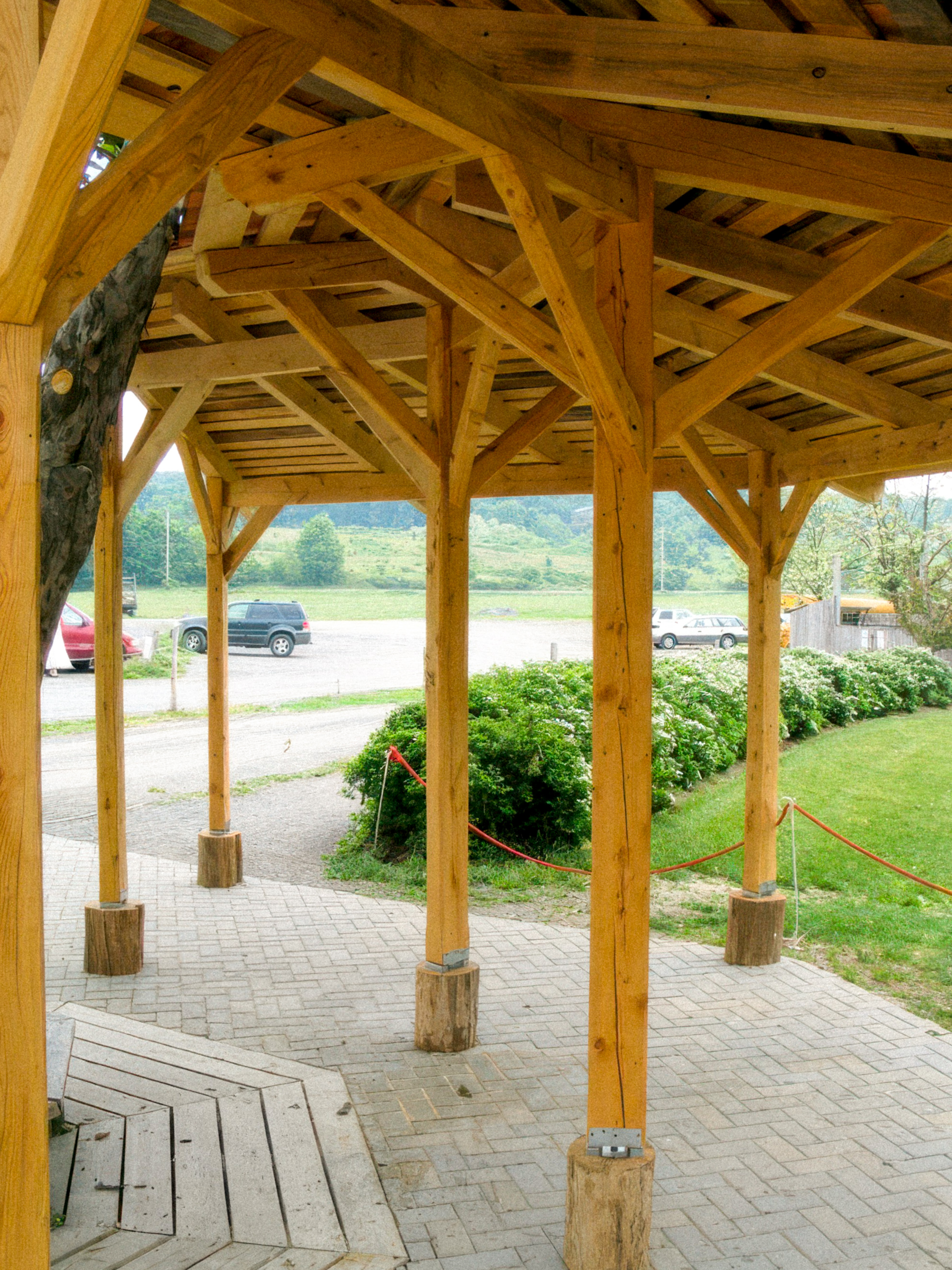 HVS Bus Shelter image 2