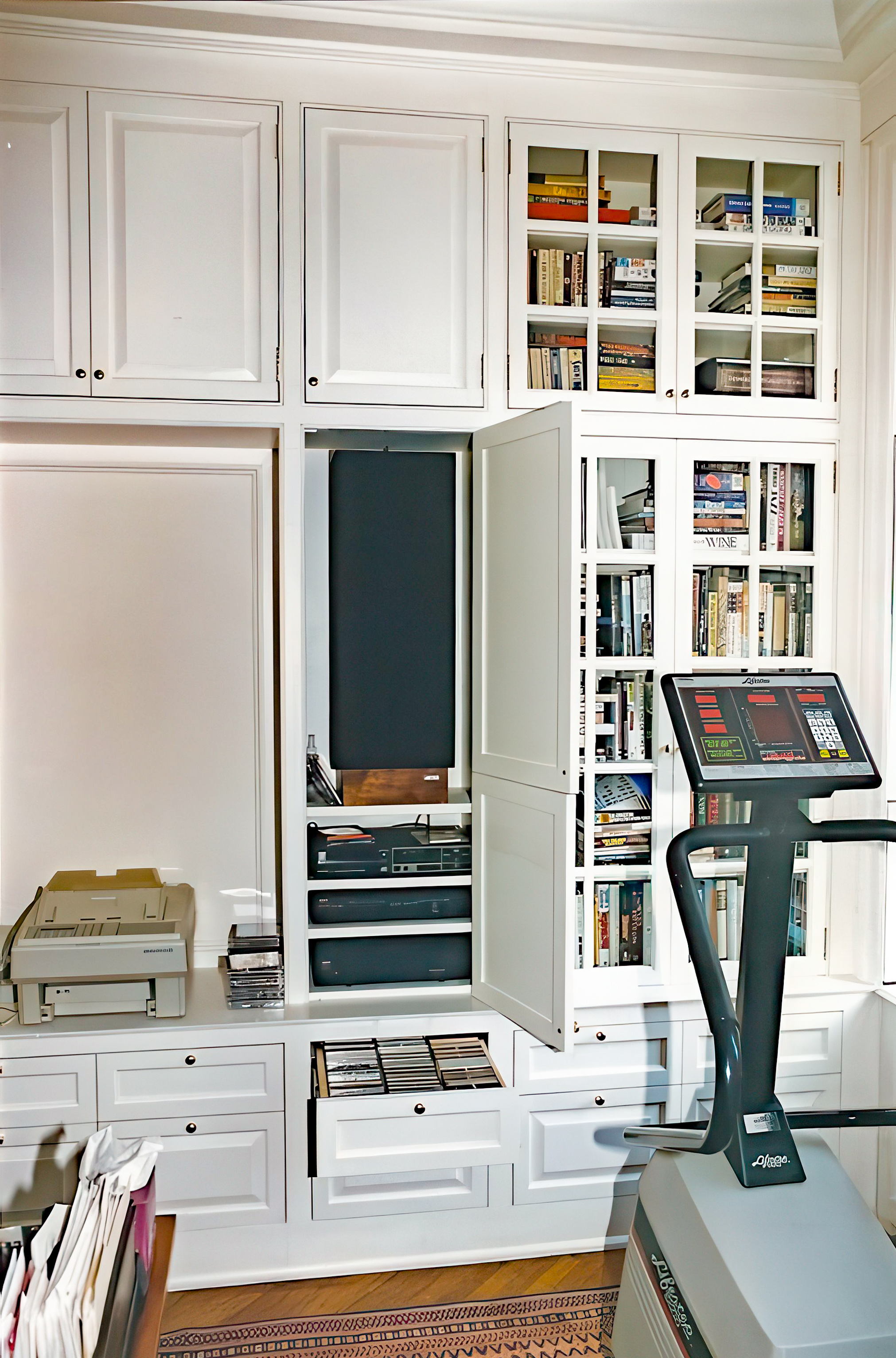 P. F. NYC Residence image 24