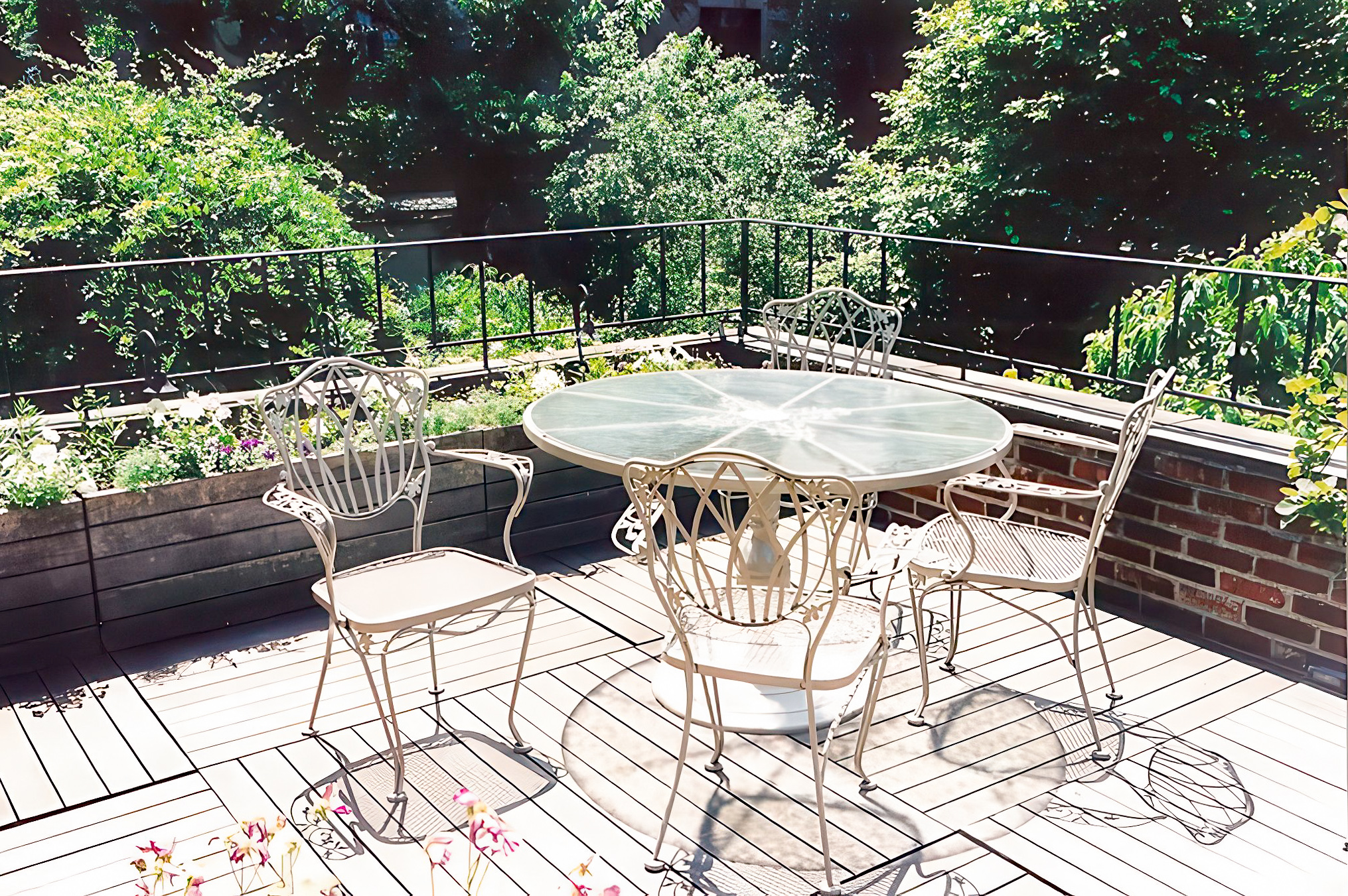 P. F. NYC Residence image 17