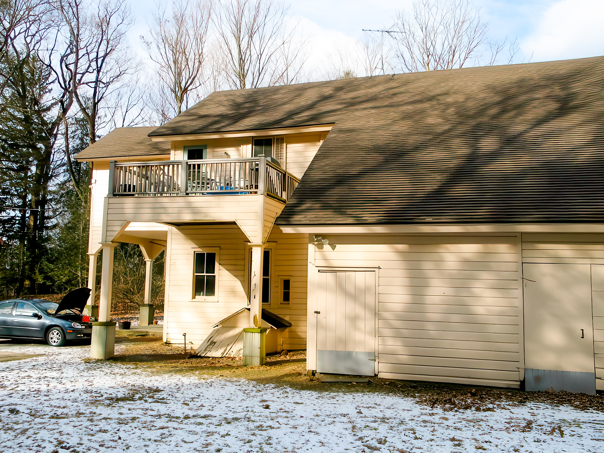 R. B. Barn Studio Addition image 12