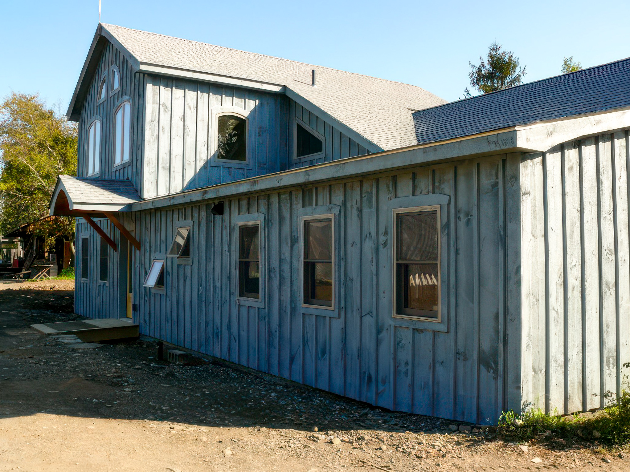 Triform Office image 15