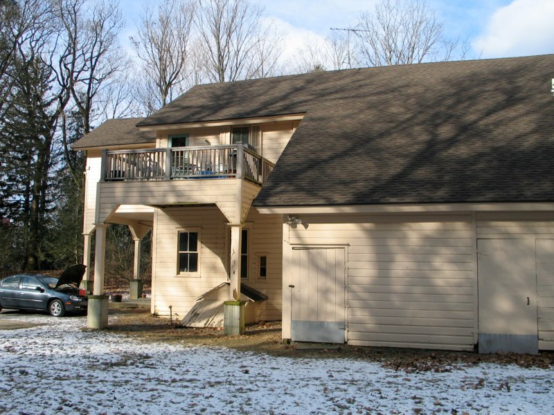 R. B. Barn Studio Addition image 3