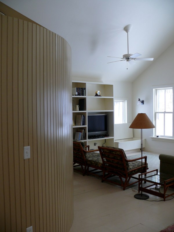 R. B. Barn Studio Addition image 31