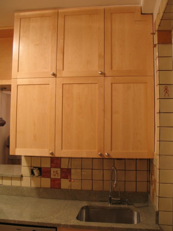 S. SC. Kitchen image 14