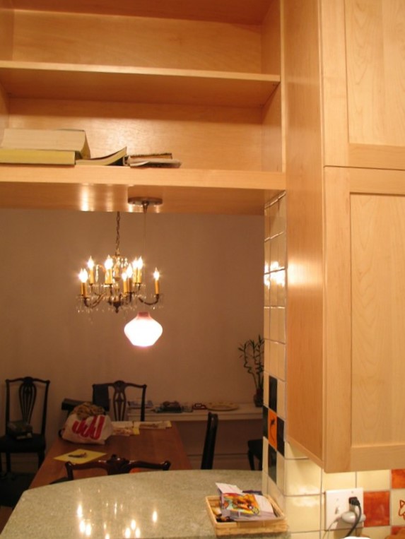 S. SC. Kitchen image 20