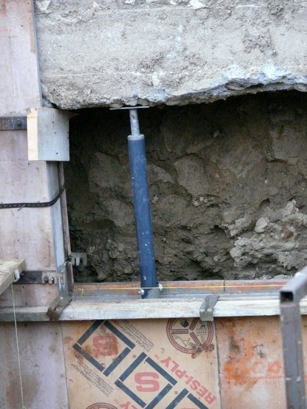 Triform Office image 16